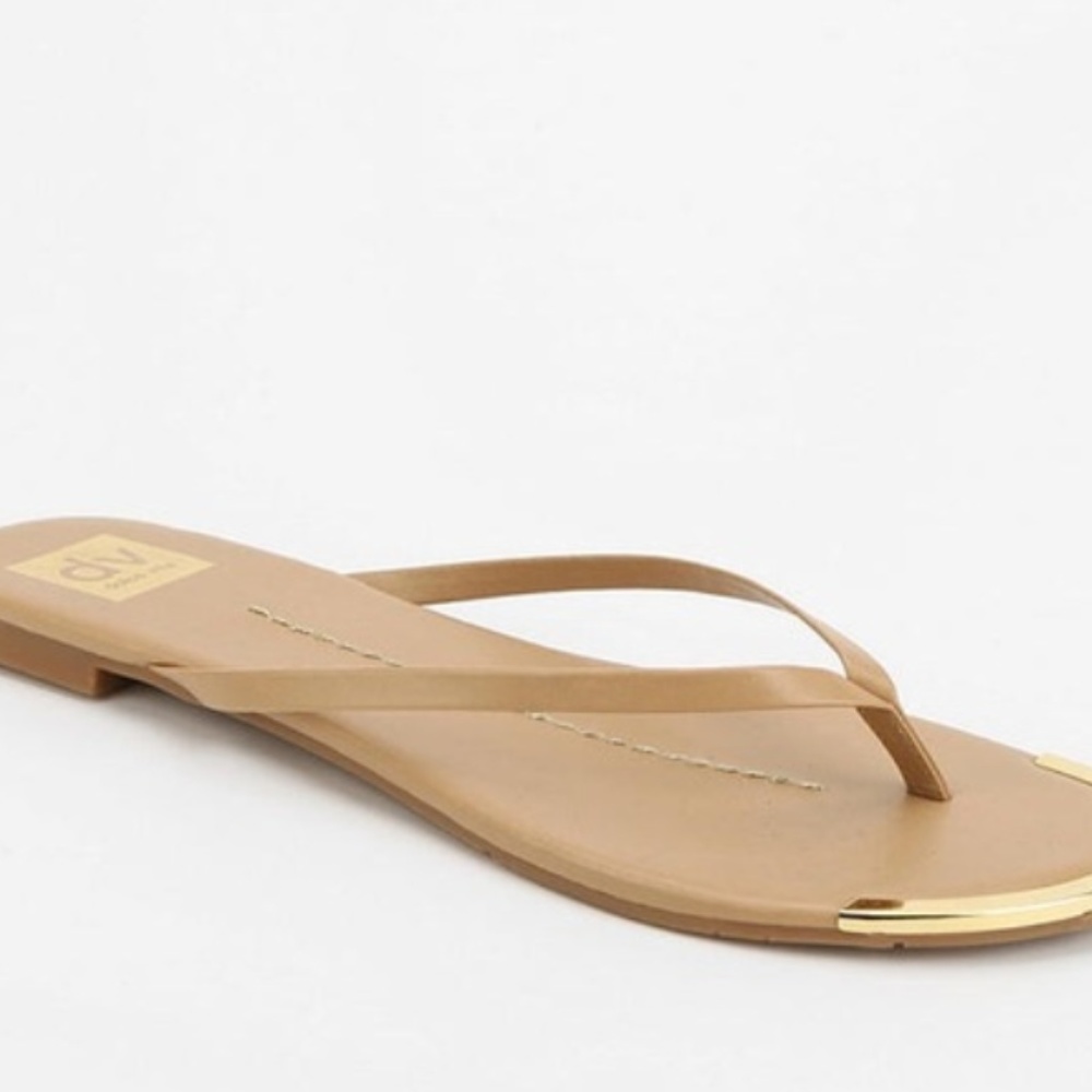 Light tan leather DV sandals